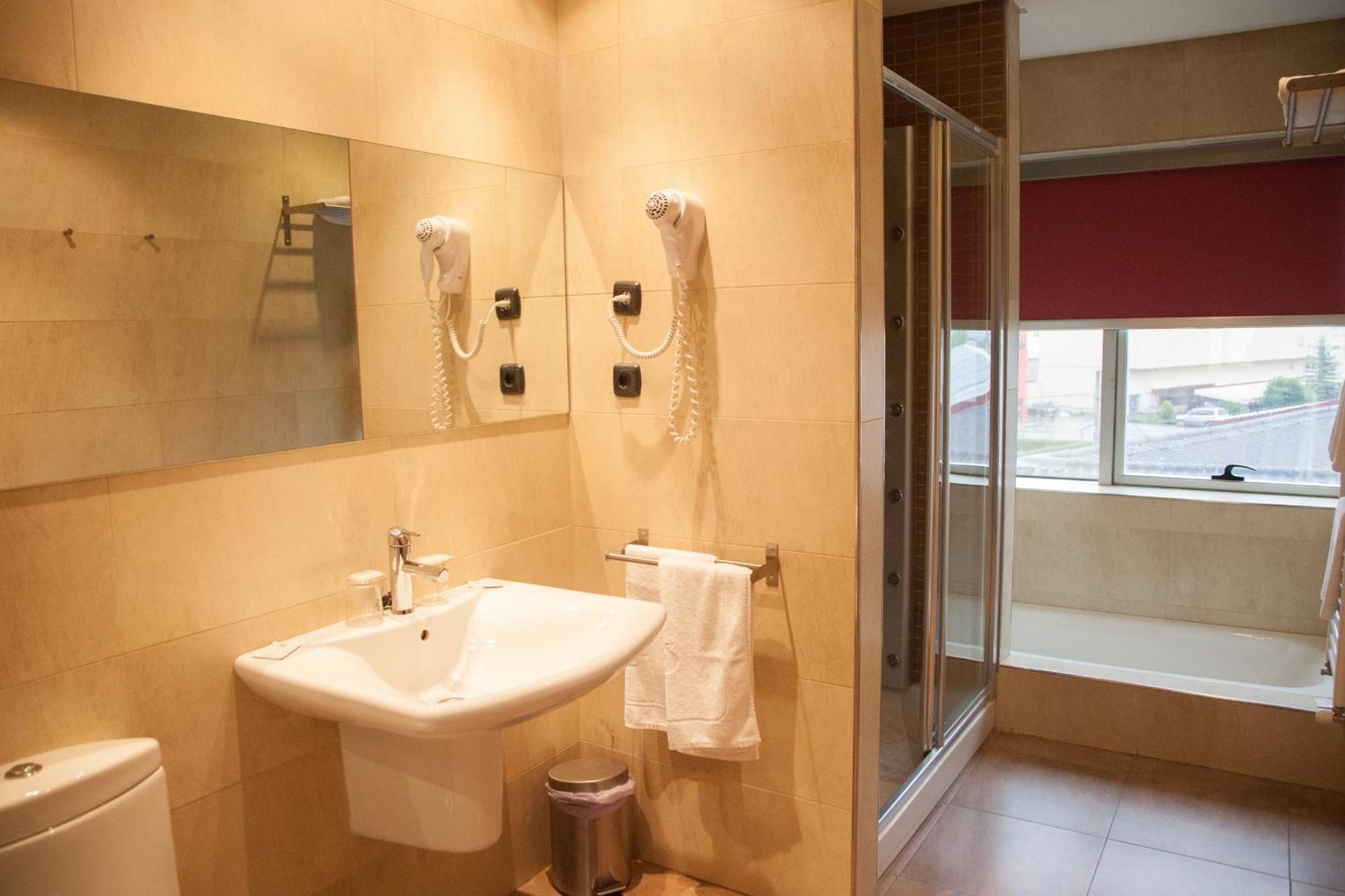 Hotel Izelai Alsasua Luaran gambar